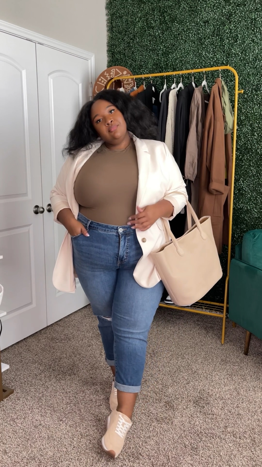 plus size jeans and blazer